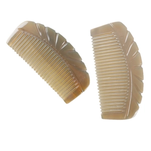 Natural engraved ox horn comb set with semi-circular portable moon shape design