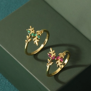 Sweet Copper Leaf Adjustable Ring Micro Inlaid Zirconia Gold Plated Botanical Thin Finger Ring For Women Fashion Jewelry