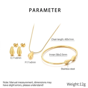 Détails de l'ensemble de bijoux en acier inoxydable doré 18K avec collier et boucles