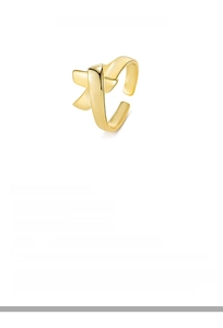 Detail view of gold 925 sterling silver bow ring with S925 stamp and product dimensions