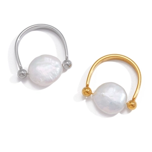 Anello aperto moderno in acciaio inossidabile placcato oro 18k con perla barocca