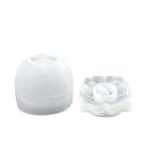 Detaillierte Makroansicht des 3D-Blumen-Silikonform-Sets für DIY Kerzen und Harzboxen