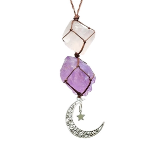 Décoration suspendue en quartz rose et améthyste tissés avec pendentif croissant de lune