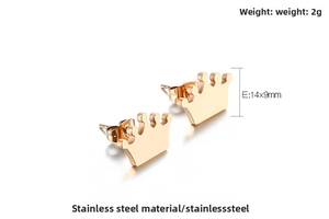 Macro view of gold crown earrings in stainless steel measuring 14x9mm and weighing 2g