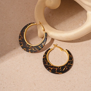 Retro resin geometric hoop earrings with gold foil accents and metallic frame