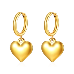 Polished 18K gold plated stainless steel hoop earrings with 3D heart shaped pendants