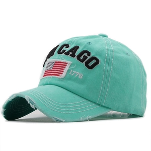 Casquette de baseball en coton vert menthe avec broderie Chicago et visière délavée