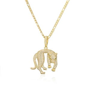 Gold-plated leopard pendant necklace with sparkling zircons on a classic Figaro chain