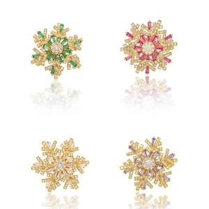 Elegante rotierende Schneeflocken-Zirkon-Broschen in vier Farben auf Goldbasis
