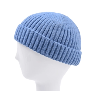 Bonnet docker bleu clair en maille côtelée pour hommes et femmes avec bord roulé épais