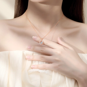 Elegante collana in argento S925 oro rosa con ciondolo a cuore infinito scintillante