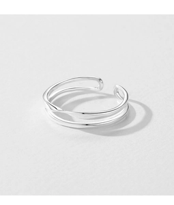 Close-up of a minimalist S925 sterling silver double-layer open ring with polished finish