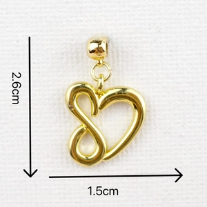 Detail of gold heart infinity pendant showing dimensions 2.6cm height and 1.5cm width