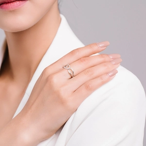 Minimalist S925 sterling silver double-layer crisscross open ring with shimmering zircon