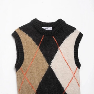 Classic argyle knit vest in black and coffee with a V-neck and sleeveless design