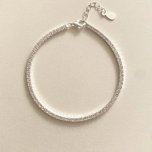 Elegant 925 sterling silver tennis bracelet with sparkling zircon stones and lobster clasp