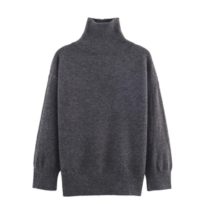 Pull en maille gris anthracite à col roulé avec poignets et ourlets côtelés confortables