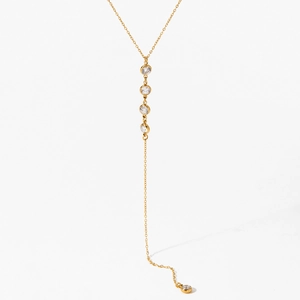 Collier en Y minimaliste en acier inoxydable doré avec cinq zircons blancs ronds