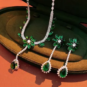 Luxury emerald zircon flower jewelry set with sparkling necklace and teardrop earrings