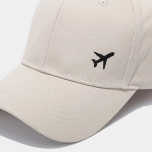 Casquette de baseball américaine beige avec broderie avion en sergé de coton doux