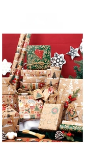 Set di carta regalo di Natale in kraft marrone ecologico con motivi Babbo Natale e renne
