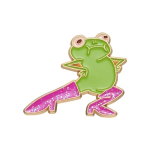 Broche émaillée grenouille rigolote avec bottes roses à talons hauts, badge créatif