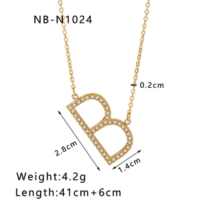 Detailed view of gold 18k letter B pendant with size dimensions and weight specifications