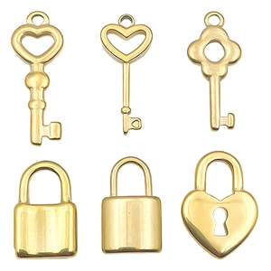 Set of 6 gold vacuum plated stainless steel heart lock and key charms for DIY jewelry making