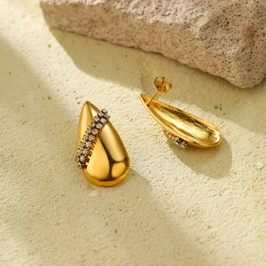 Elegant gold-plated waterdrop stud earrings with sparkling rhinestones for women