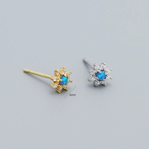 Exquisite 925 sterling silver daisy stud earrings with opal and cubic zirconia, 6mm size