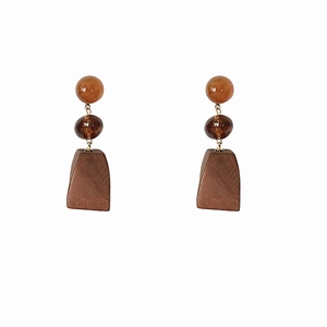 Retro geometric drop earrings with wood trapezoid pendant and amber resin beads