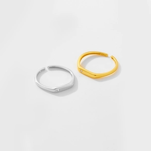 Minimalist S925 sterling silver adjustable rings in gold and silver finish with small zircon