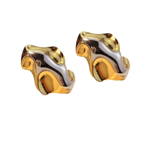 Modern 18K gold-plated irregular teardrop hoop earrings with silver and gold finish