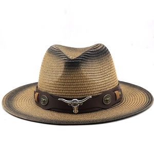 Chapeau de paille cowboy avec emblème métallique longhorn et bande en similicuir