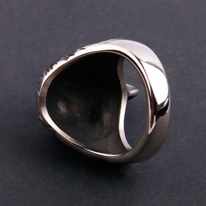 Vintage stainless steel eagle head ring for men with a polished punk hip-hop finish