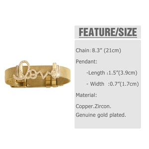 Detail eines 18k vergoldeten Mesh-Armbands mit Zirkonia Love Anhänger und Maßen