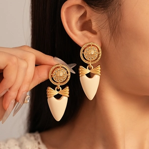 Boucles D Oreilles Pendantes Coeur Vintage Français Avec Noeud Alliage Strass Et Tige En Argent Bijoux Élégants Pour Femmes