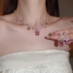 Bijoux Collier Et Boucles D'oreilles Fleur Goutte D'eau Pour Femmes Cuivre Zircon Incrusté Avec Tige En Argent