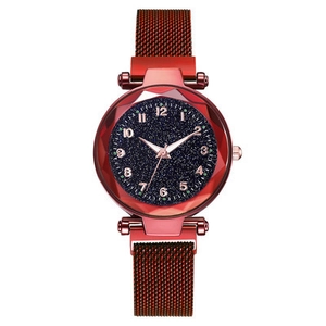 Rood sterrenhemel kwartshorloge met magnetische Milanese band en facetgeslepen glas