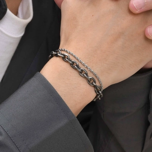 Men's double-layered stainless steel chain bracelet with vintage silver link and rope style