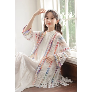 Scialle Cardigan da Donna in Acrilico all'Uncinetto con Nappine Stile Etnico Vintage Avvolgente in Maglia Multicolore per Vacanza