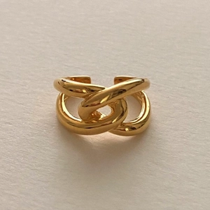 Elegant 925 silver cross hollow ring with golden finish and adjustable open design