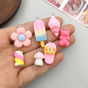 Cute resin cartoon bear and flower charms for DIY jewelry and hair accessories crafting