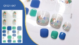 Detail of QYJ21-047 toenail stickers with glitter and multicolor patterns for summer