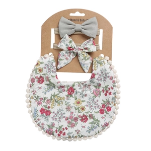 Baby Baumwoll-Lätzchen Set mit Blumenmuster, Pompons und passenden Stirnbändern