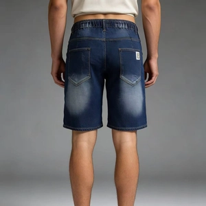 Pantaloncini di jeans da uomo lavaggio retrò con vita elastica e tasche posteriori blu