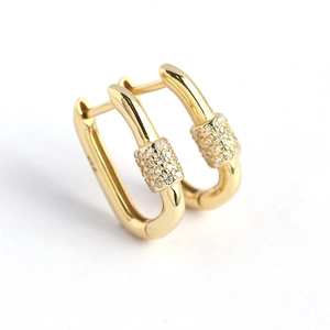 U-shaped lock earrings in gold S925 silver with pavé-set diamonds in minimalist style
