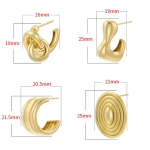 Irregular C-shaped knot stud earrings in gold finish with detailed size specifications