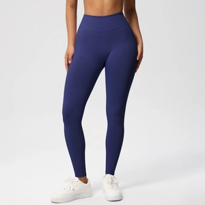Detail of high-waist seamless yoga leggings with tummy control and peach lift effect