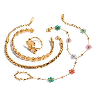 18K gold stainless steel flower rings and bracelets with colorful beads for beach vacation